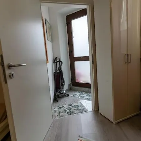 Apartment Schlosspaerkchen An Der Ecke